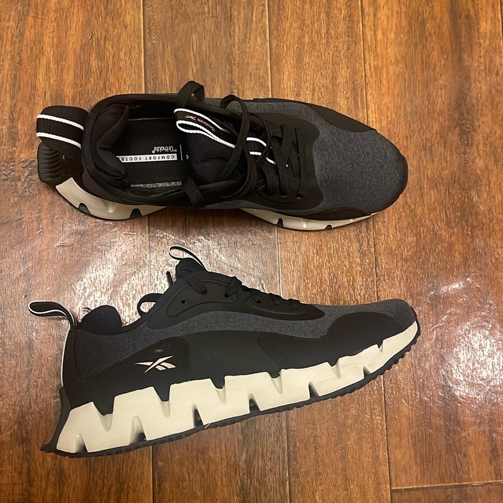 Reebok Zig Zag Dynamica sneaker running shoe - size 10